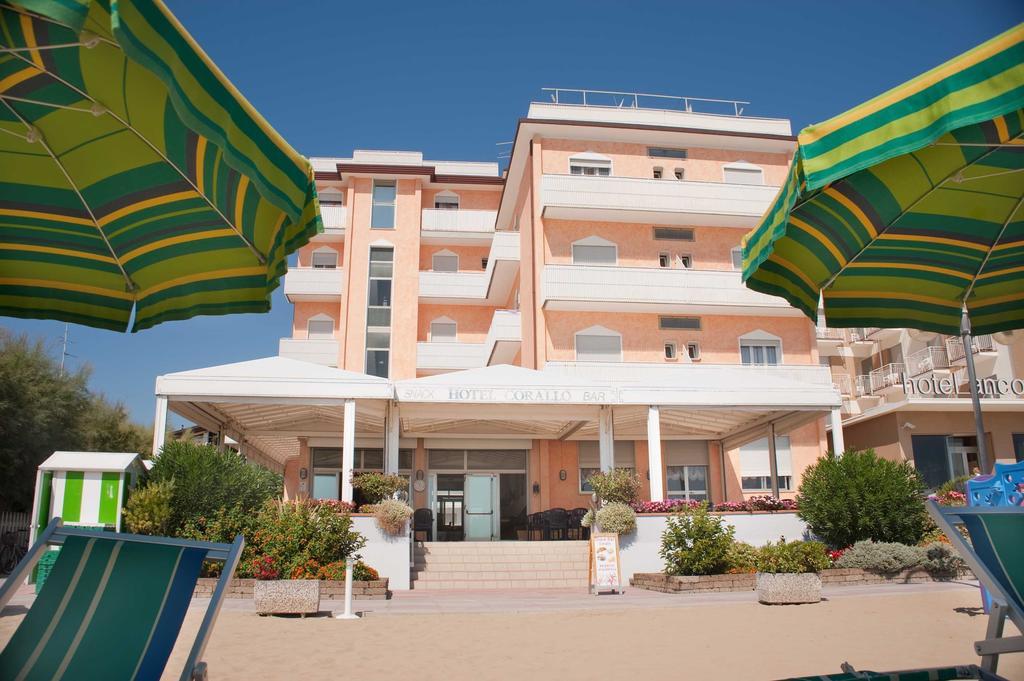 Hotel Corallo Lido di Jesolo Exterior photo