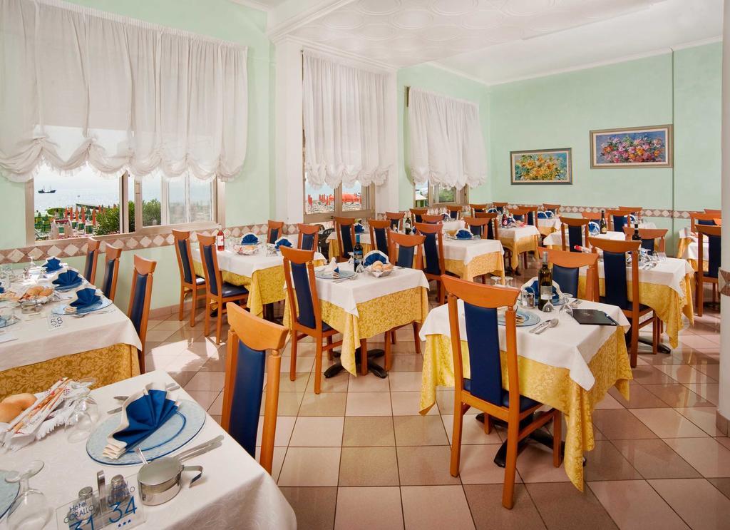 Hotel Corallo Lido di Jesolo Exterior photo